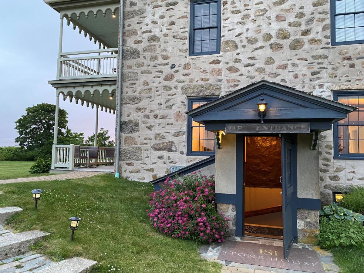 Stone House Inn Little Compton Экстерьер фото